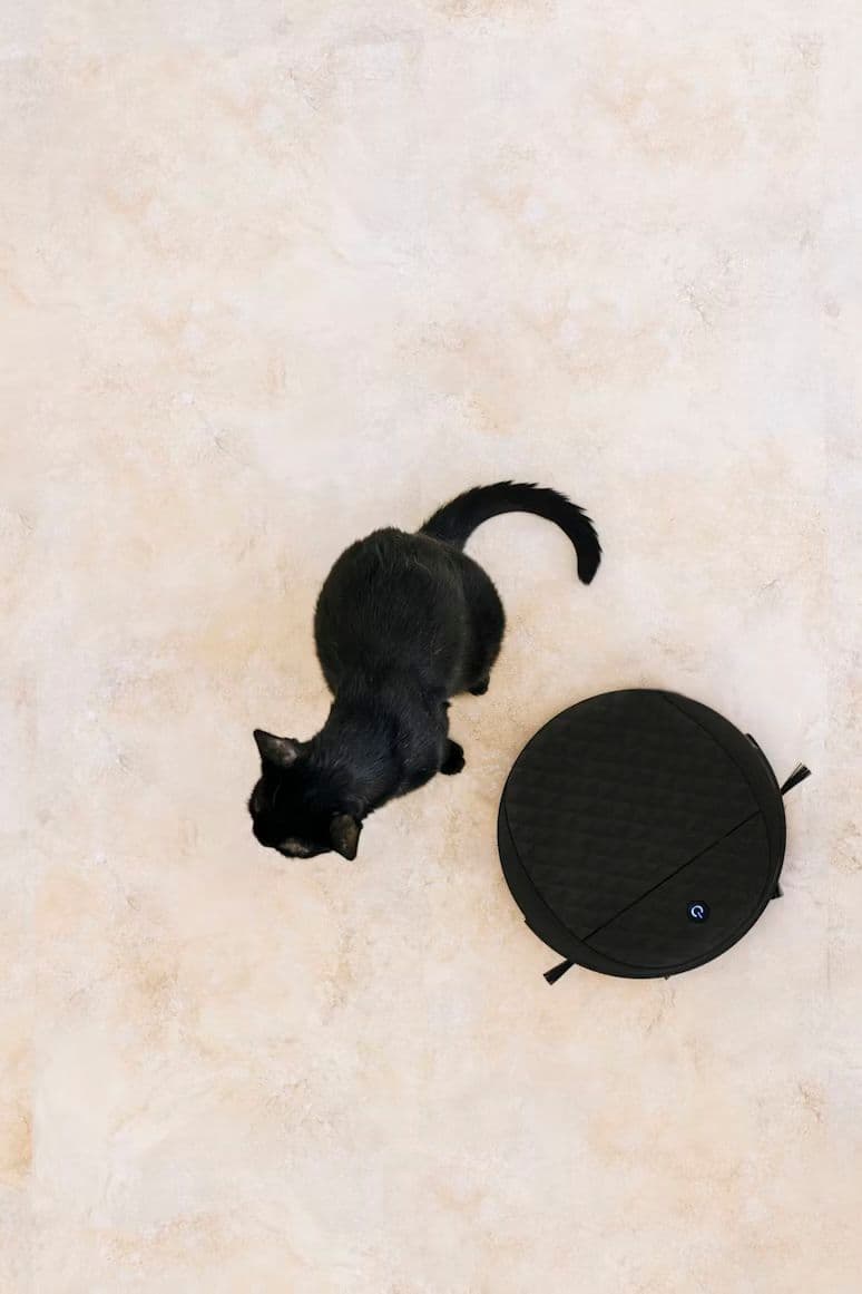 Best Robot Vacuums for Pet Owners in 2026